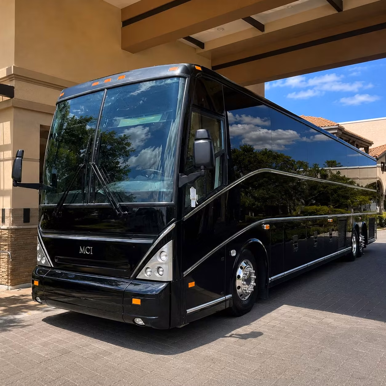 cary employee shuttle services for the research triangle s busiest commuters
