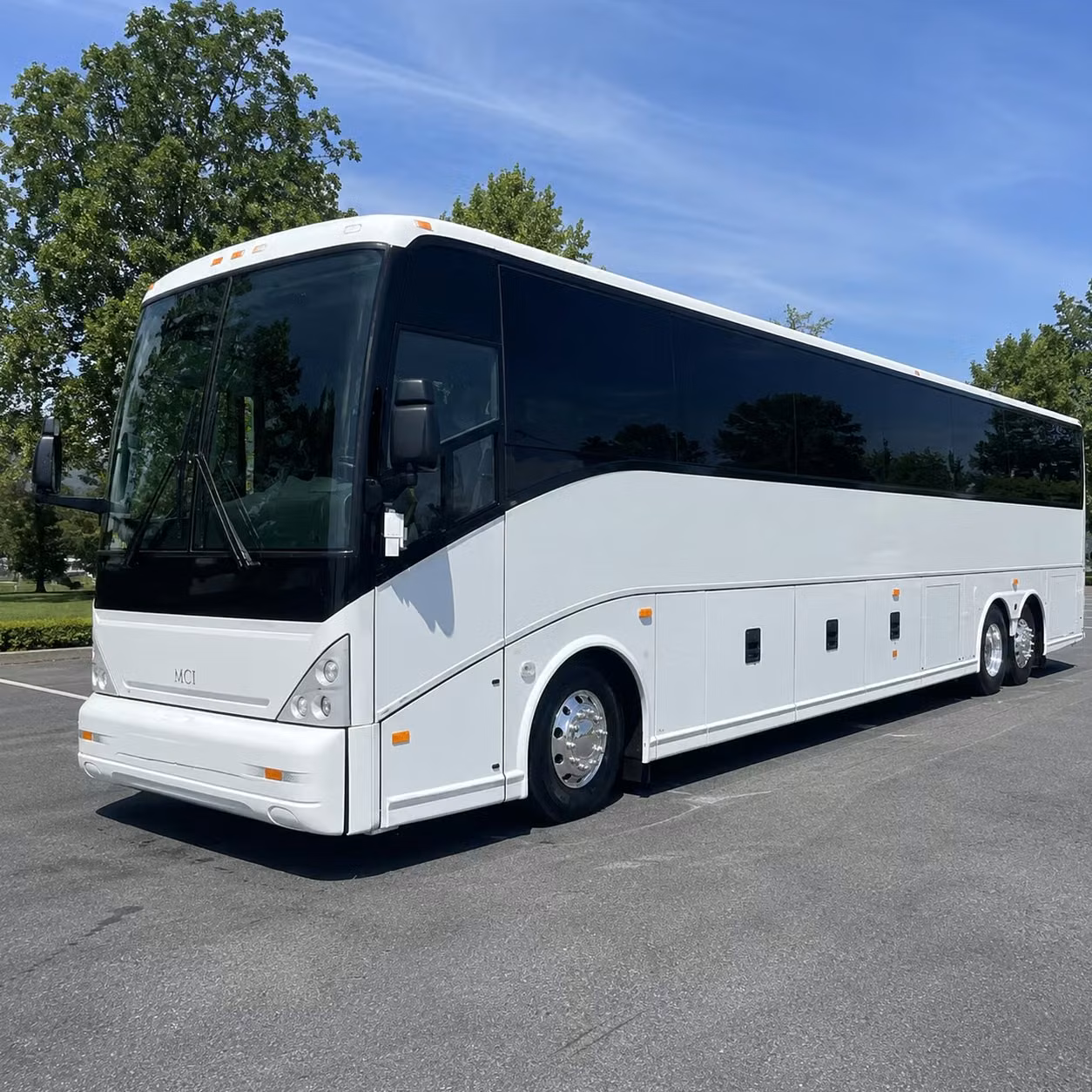 hotel to airport shuttle runs throughout cary and the triangle